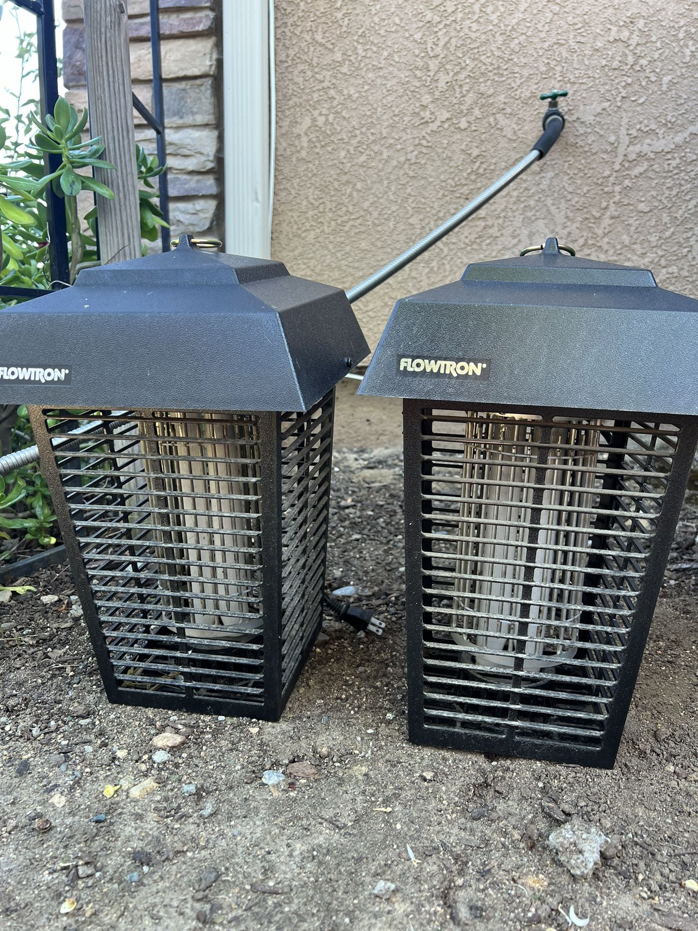 Flowron Bug Zapper