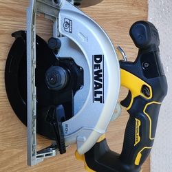 DeWalt DCS565 Circular Saw 