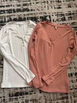 Women’s Guess Long Sleeve Shirts