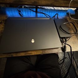 2022 Alienware x17 R5 AMD Ryzen 16GB 1TB SSD 17.3" FHD 480Hz RTX 3070 Ti