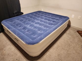 Queen air mattress