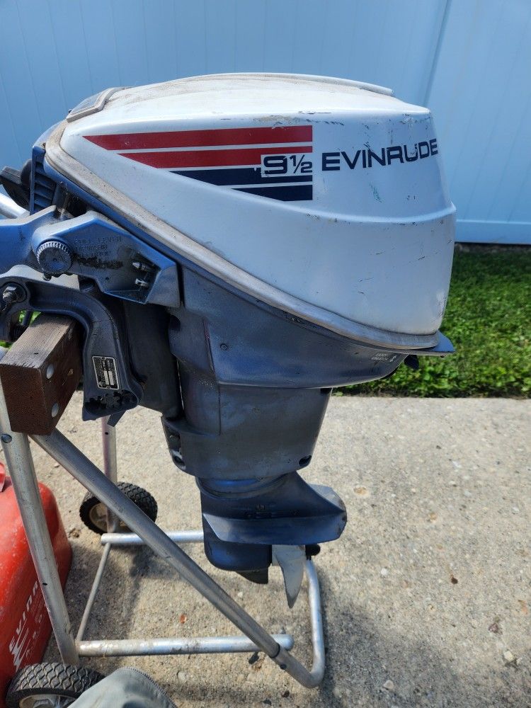 Evinrude Motor 