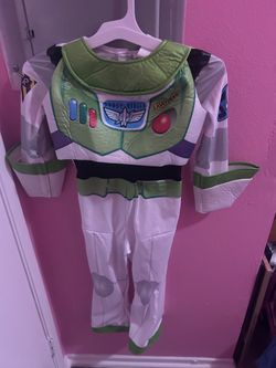 Buzz lightyear