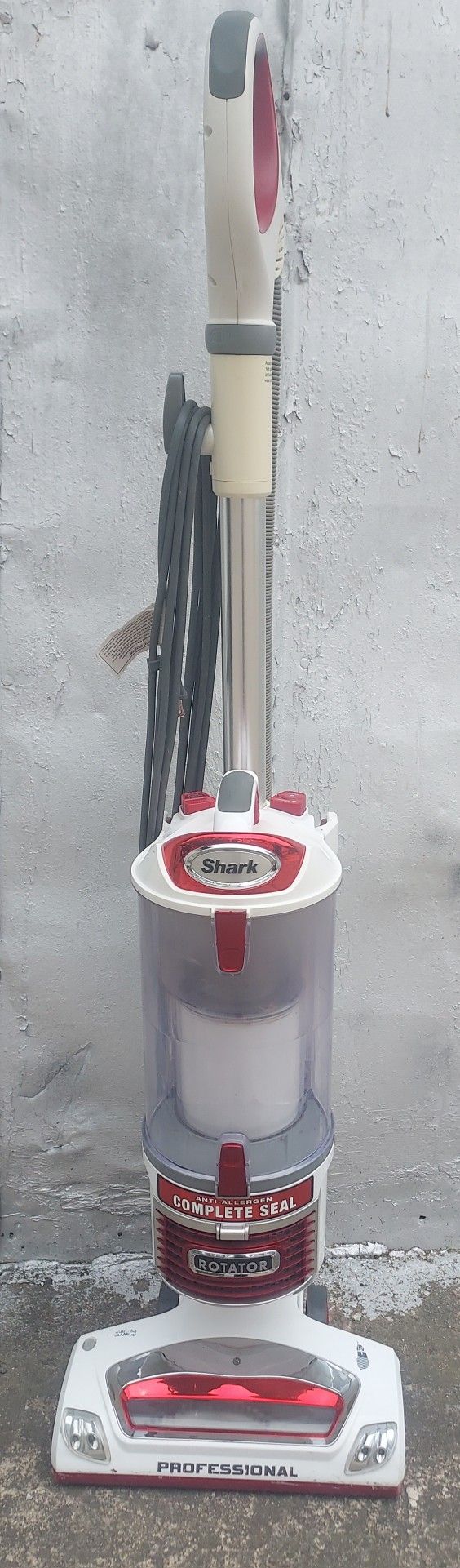 Shark Lift Away Vacuums