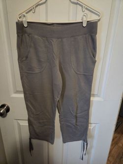 Sonoma Life+Style Gray Capri Sweatpants M