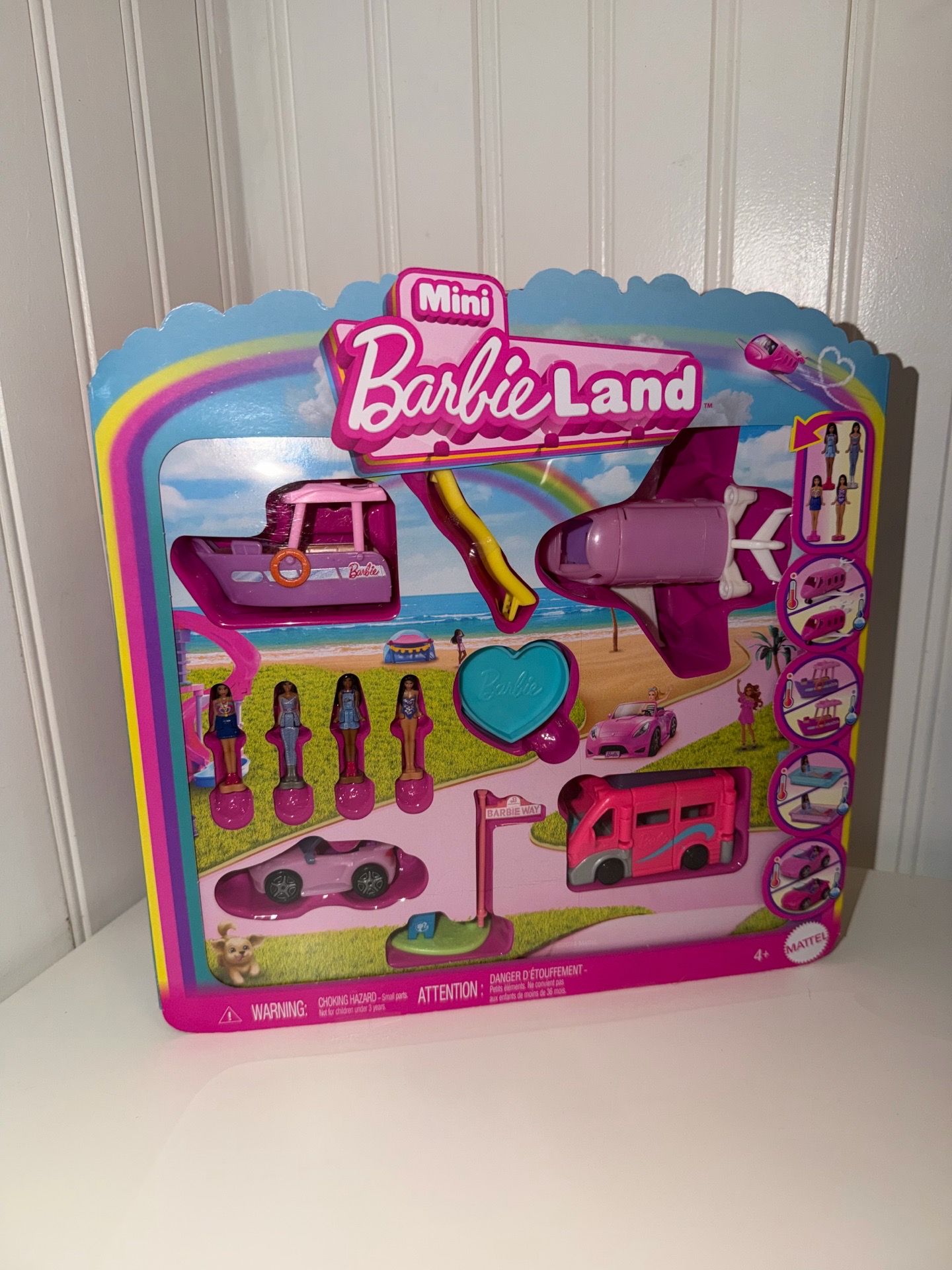 Mini Barbie playset