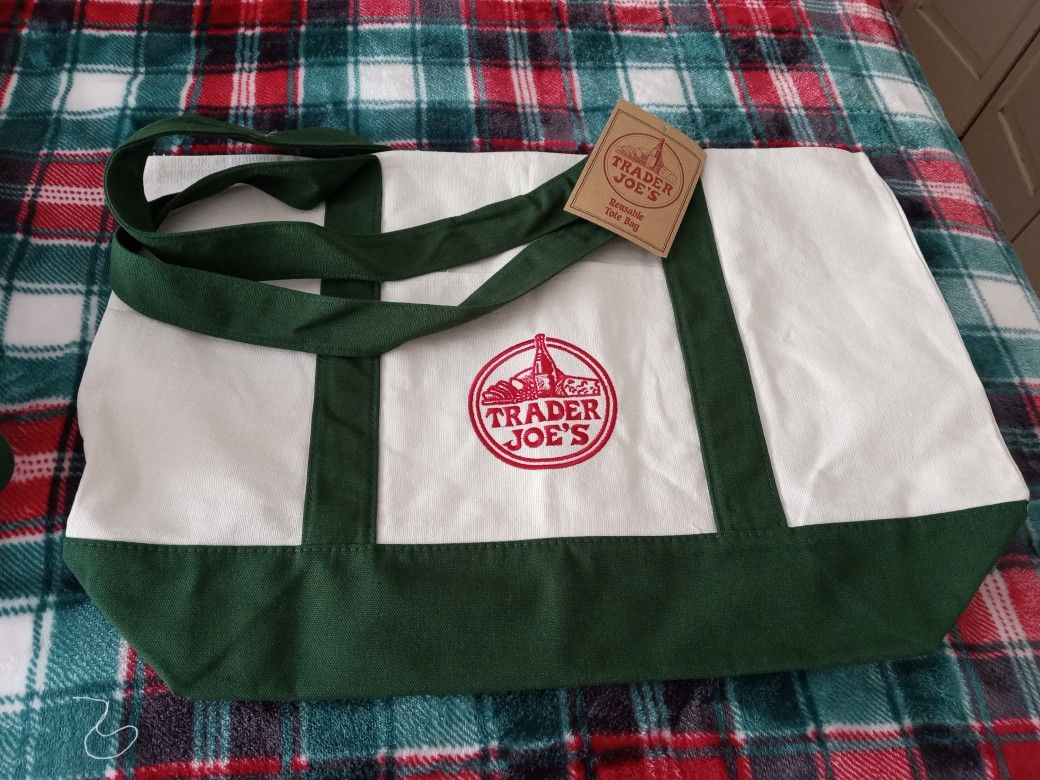 Trader Joes Large Green Canvas Bag