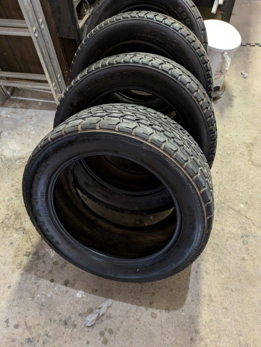 Set Of 4 Toyo Tires