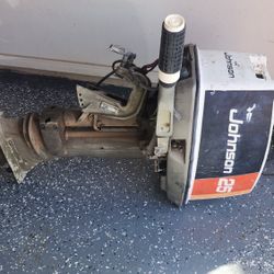 25 HP Johnson Outboard Motor 