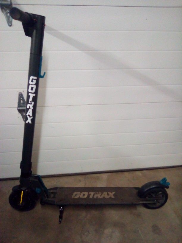 Electric Scooter GoTrax
