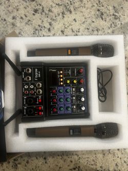 Audio Mixer 4 Channel DJ Mixer Microphone Sound Board