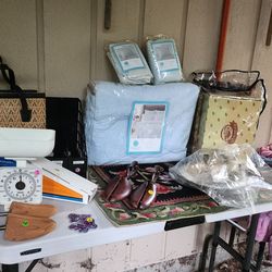 Dig it up plant & yard sale