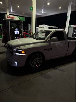 Ram 1500 hood
