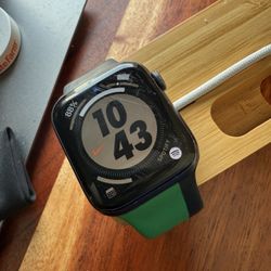 Apple Watch Series 6 