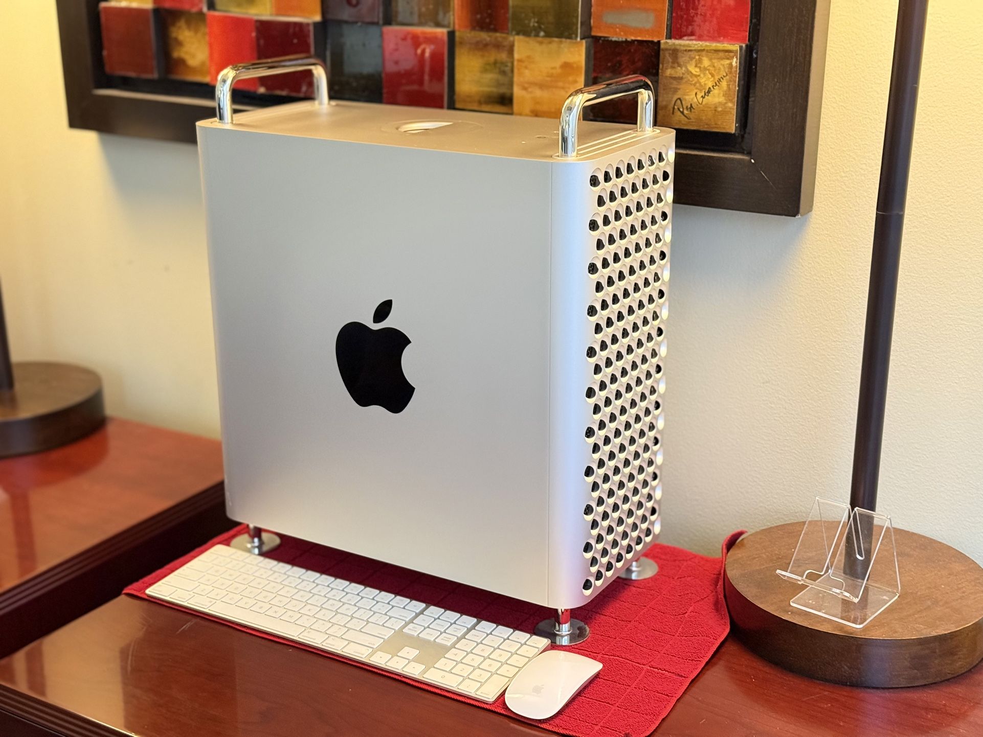 Apple Mac Pro 2019 Tower 8-Core Xeon 96GB RAM W5700 GPU 1TB SSD
