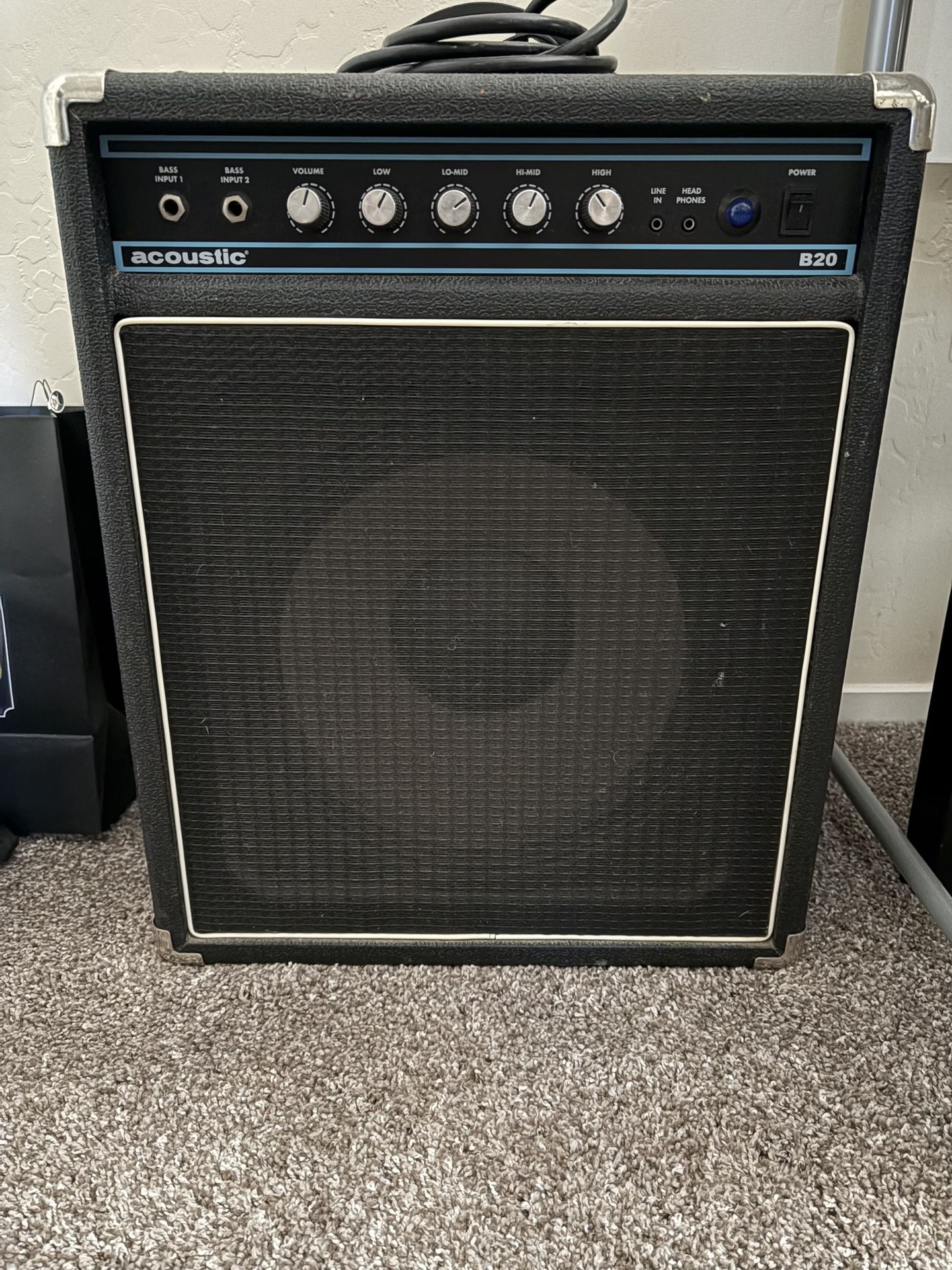 Acoustic Bass Amp B20
