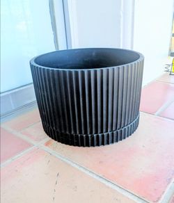Black Planting Pot
