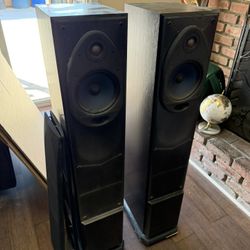 Polk Audio Surround Speakers (2) 