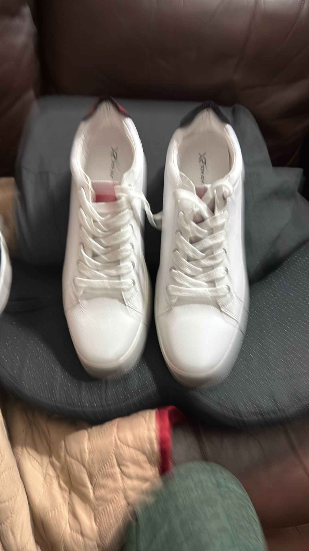 new XRxray size 10.5 white