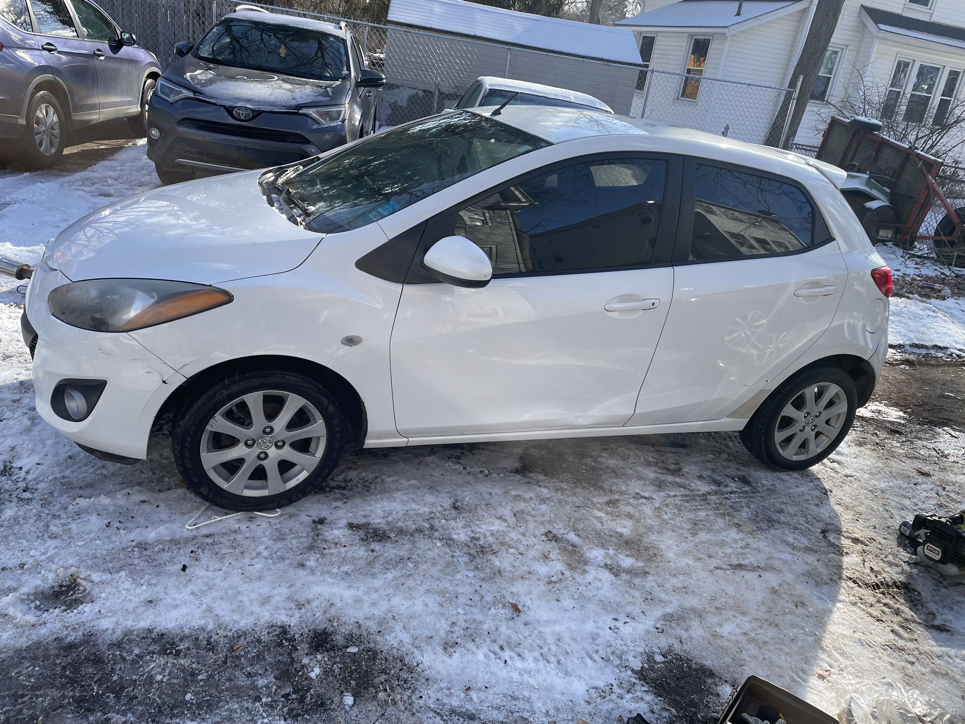 Mazda 2