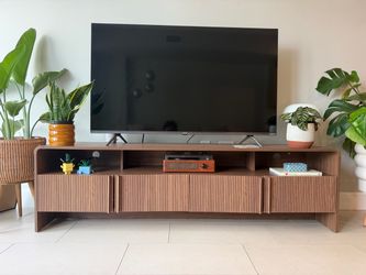 Wood TV Stand with Fluted Cabinet Doors