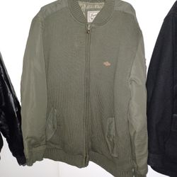 Like NEW! Winter Coats 2XL 3XL Bomber Trench