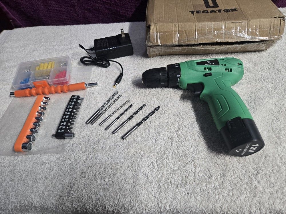 12 Volt Drill