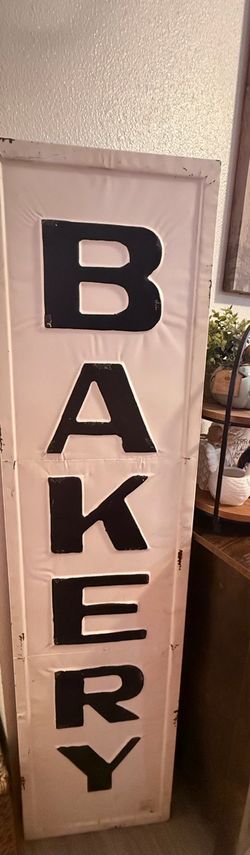 Large Bakery sign