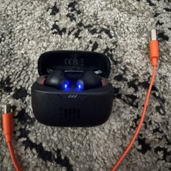 JBL Earbuds 