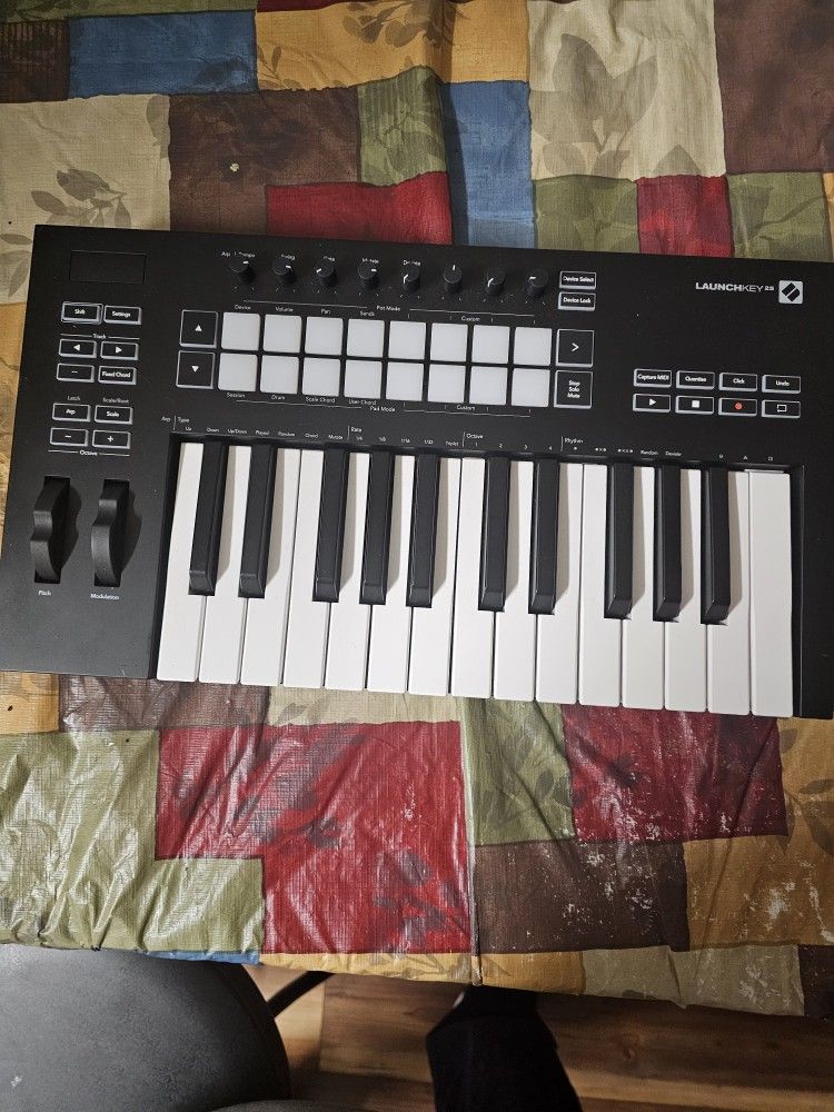 Launchkey 25