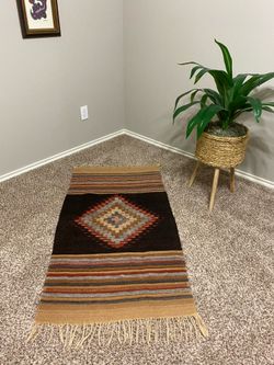 Southwestern Aztec Style Woven Throw Rug