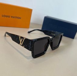 Louis Vuitton Sunglasses 