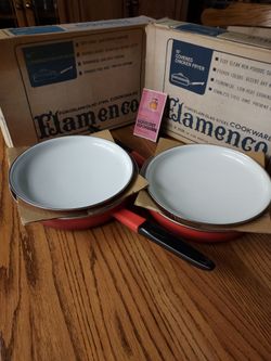 VINTAGE  FLAMENCO PANS