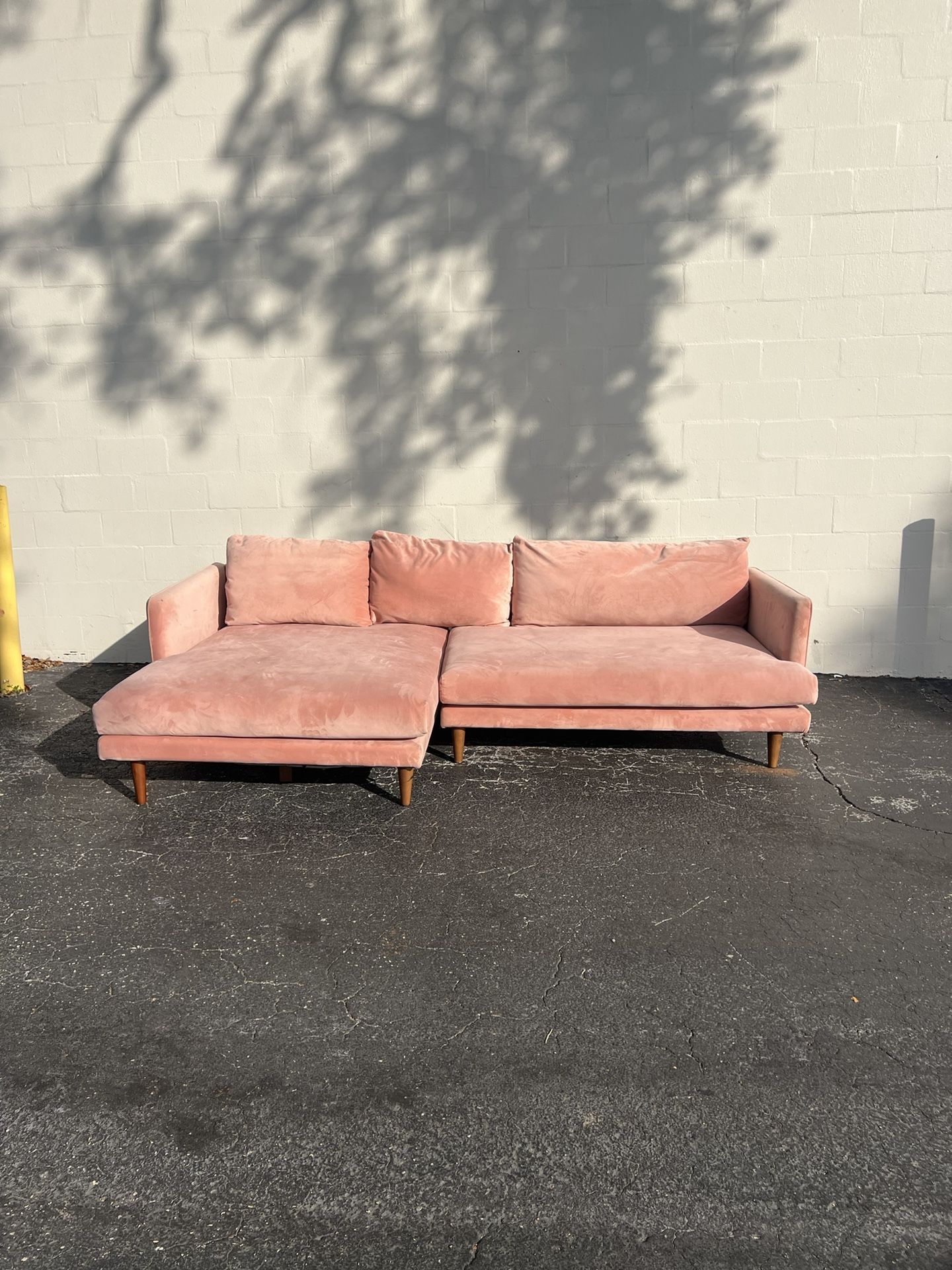 ✨ Joybird Mid-Century Modern Pink Sectional – Gorgeous & Clean!