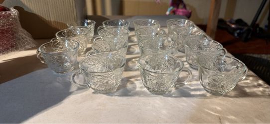 Set of 16 Clear Glass Punch Cups