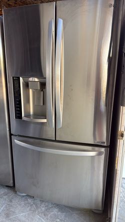 Refrigerator LG