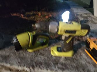 Ryobi Drill And Flash Light 