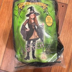 Costume-Witch