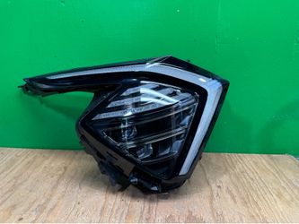 Kia Sportage 2023 2024 2025 right passenger headlight Oem