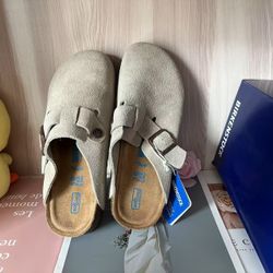 Women's Birkenstock Boston Narrow Fit Taupe Suede Shoes
