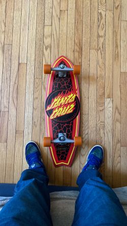 Santa Cruz carver surf skate