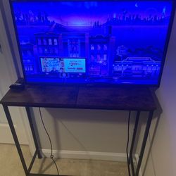 Moving/ garage sale Tv stand