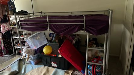 Mini loft bed