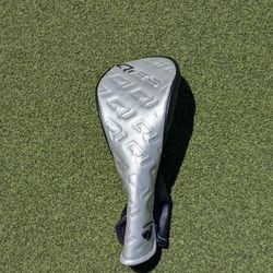 Taylor Made Qi 35 Fairway Medal Head Cover