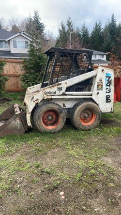 Bobcat 743B