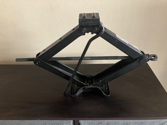 Car Jack great condition