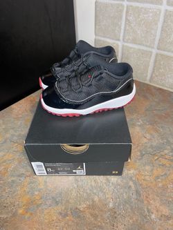 Nike Air Jordan 11 Retro Low “Bred” sz.8C