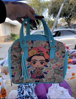 Woman Frida Khalo Hand Bag Very Pretty Color 🌺