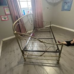 Twin Bed With Mattress