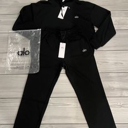 ALO HOODIE AND SWEATS SET